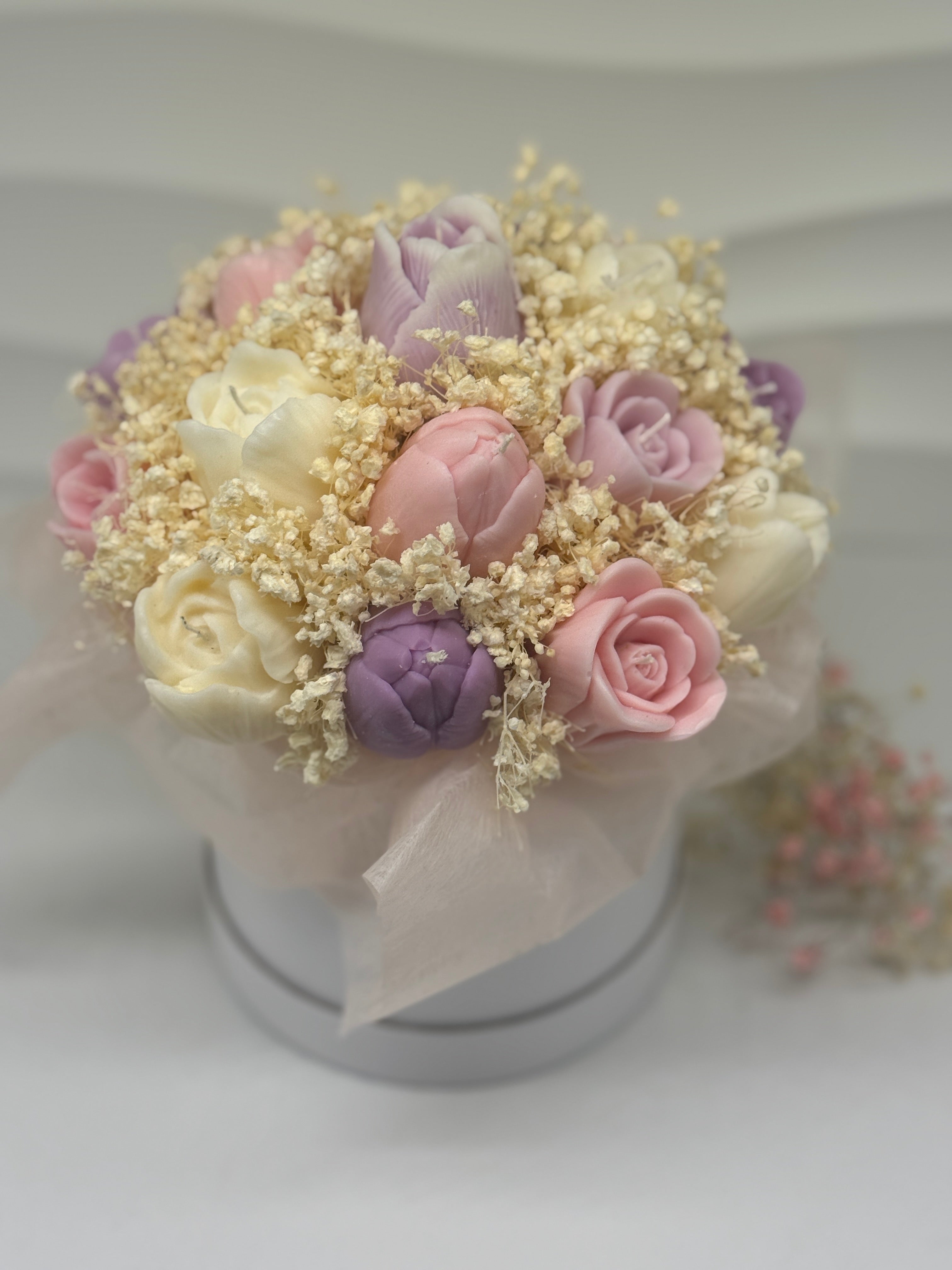 Kerzenblumenstrauss Tulpe Mary Flowerbox Floma Candle & More