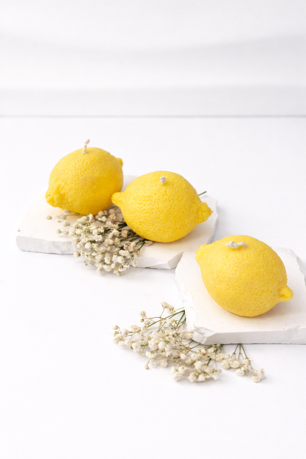 Zitronen Kerze aus Rapswachs, Duftkerze Zitrone Duftkerzen Floma Candle & More