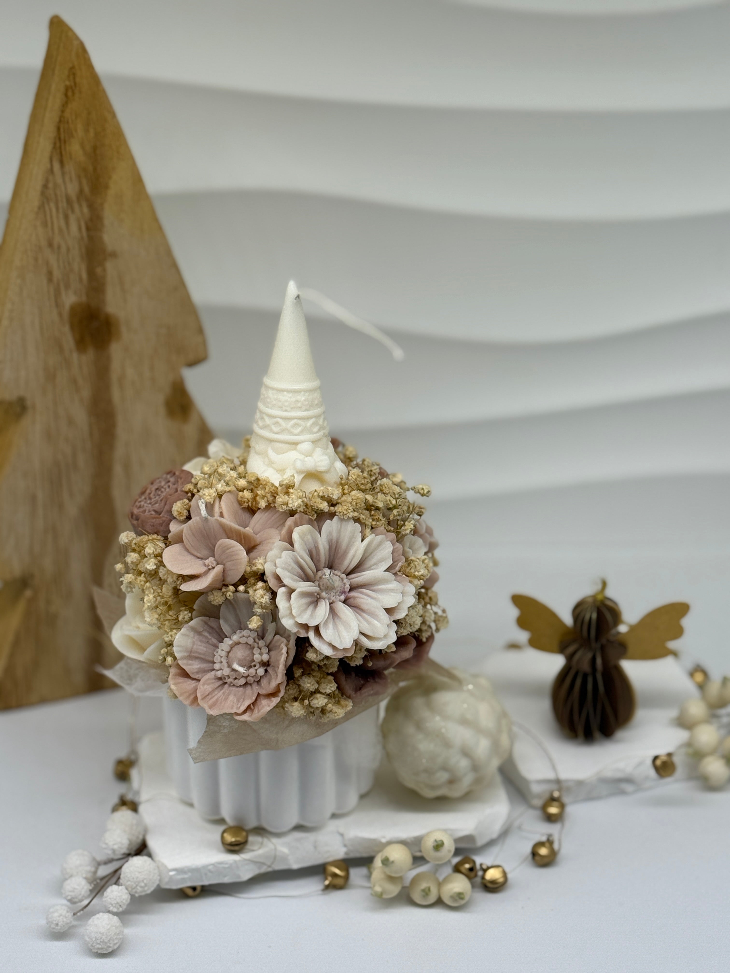 petite Weihnachten/ Kerzenstrauss in handgefertigten Keramikgefäß Flowerbox Floma Candle & More