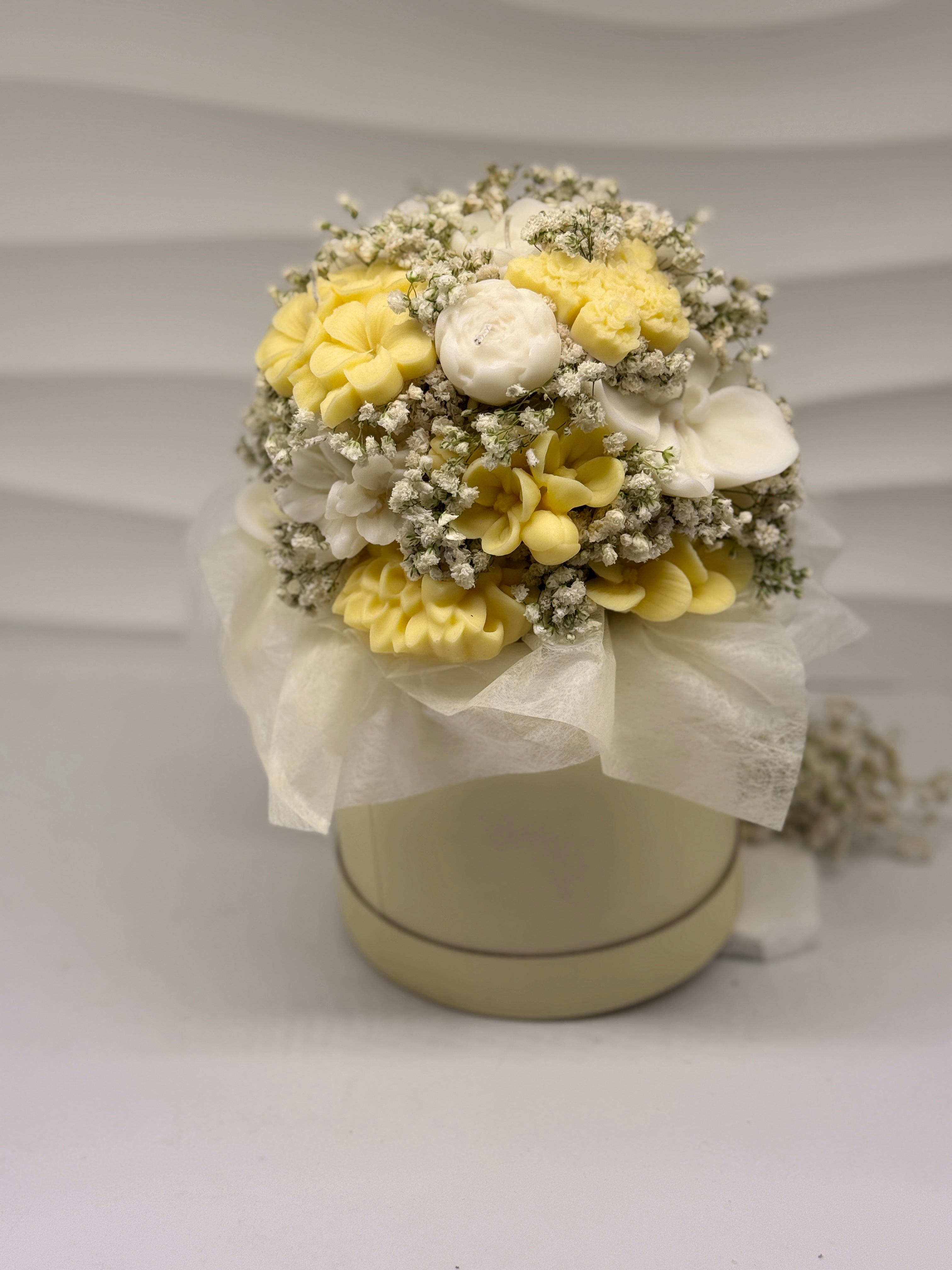 Kerzenblumenstrauß " Lemon " aus Rapswachs, Blumenkerze Gelb Weiß Flowerbox Floma Candle & More
