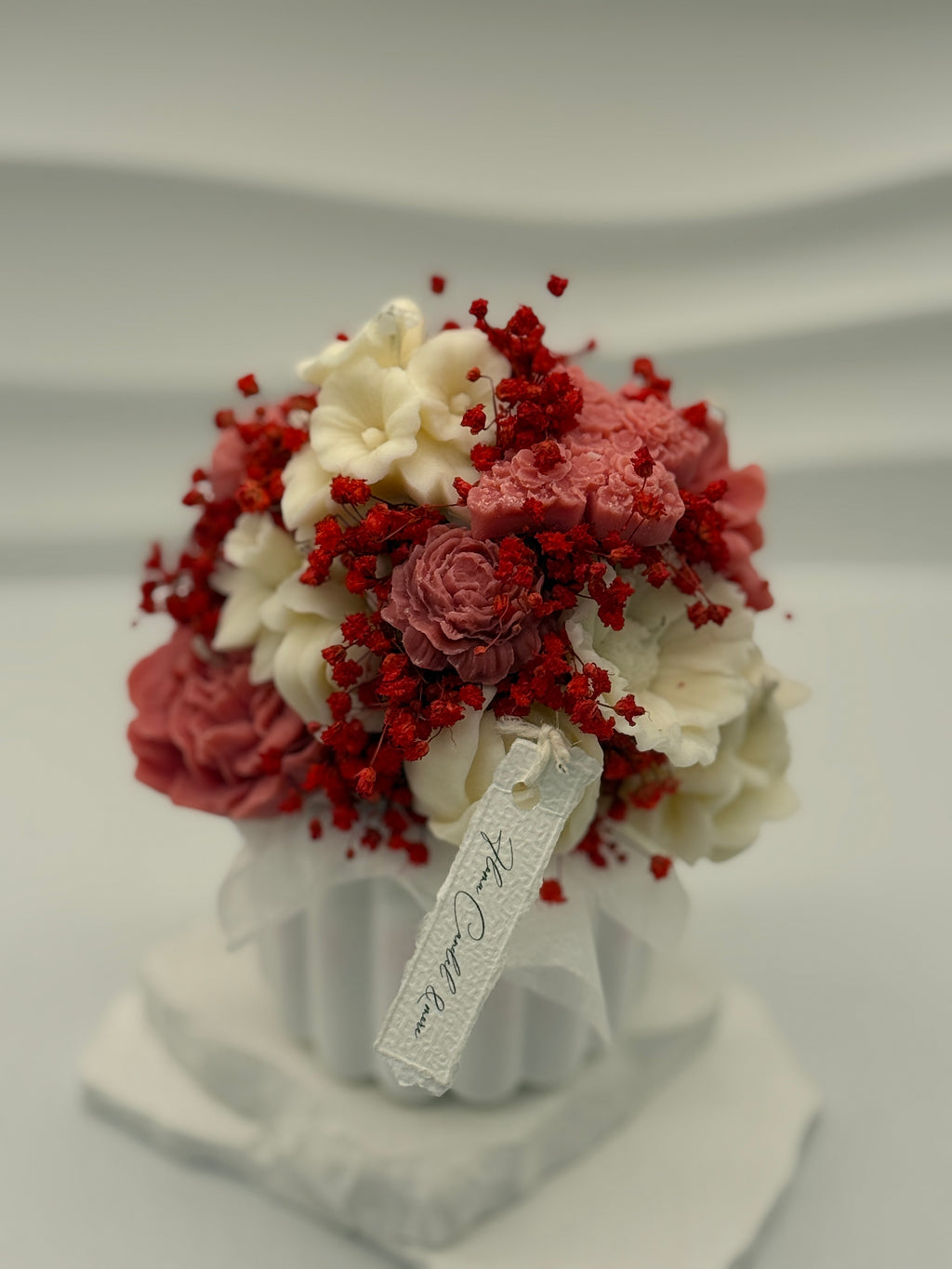 petite Fleur / Kerzenstrauss in handgefertigten Keramikgefäß Flowerbox Floma Candle & More