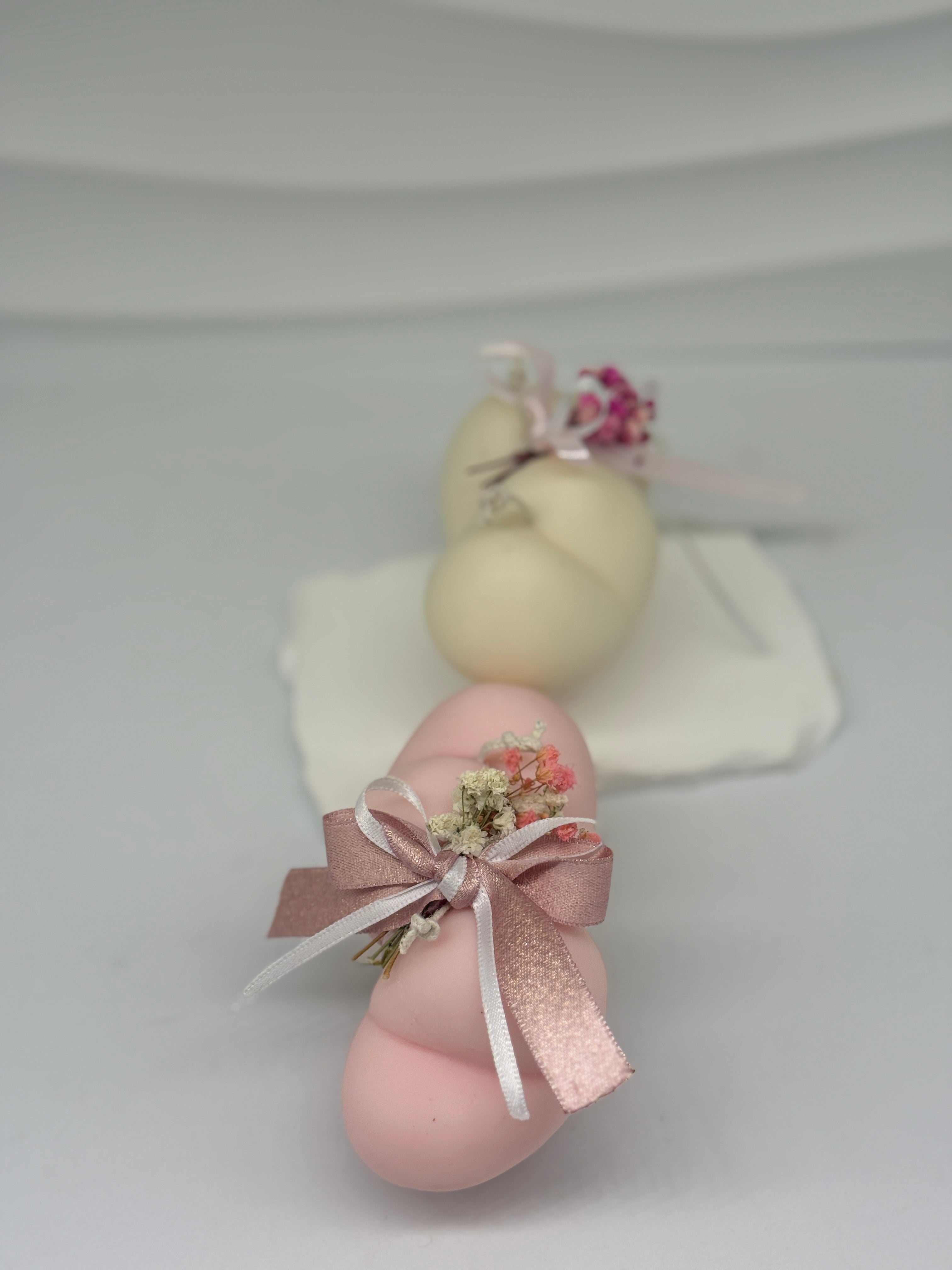 Valentin-Herz /Rapswachskerze Herz Standkerze Floma Candle & More