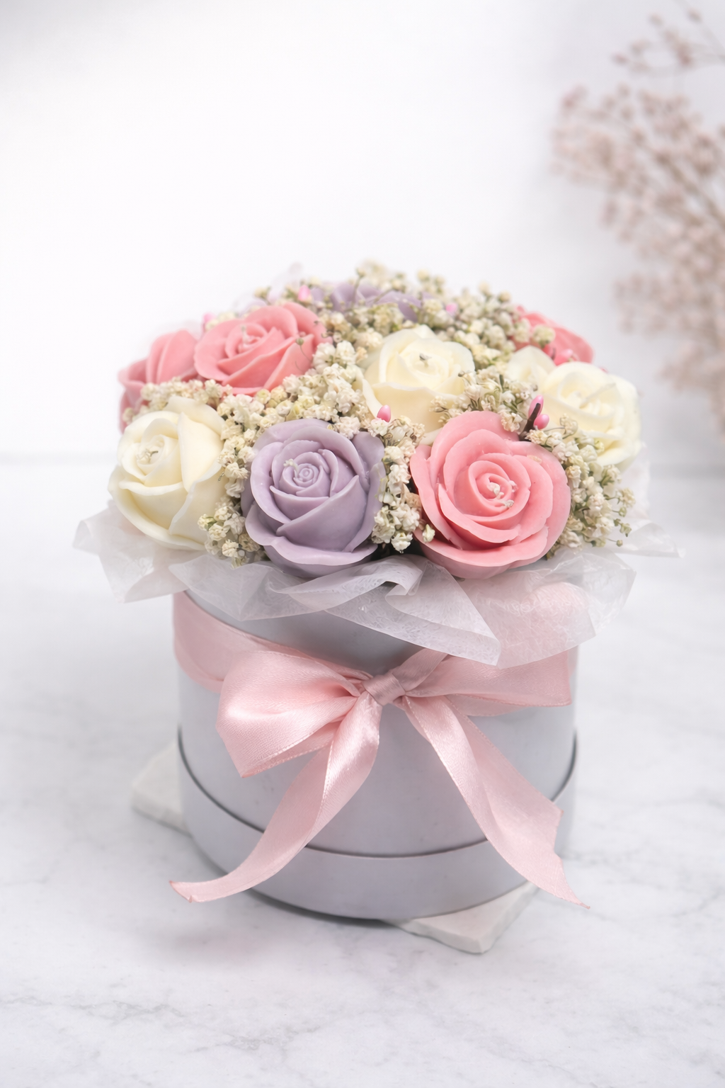 Poesie | Kerzenblumenstrauß aus Rosen in Pastell Flowerbox Floma Candle & More