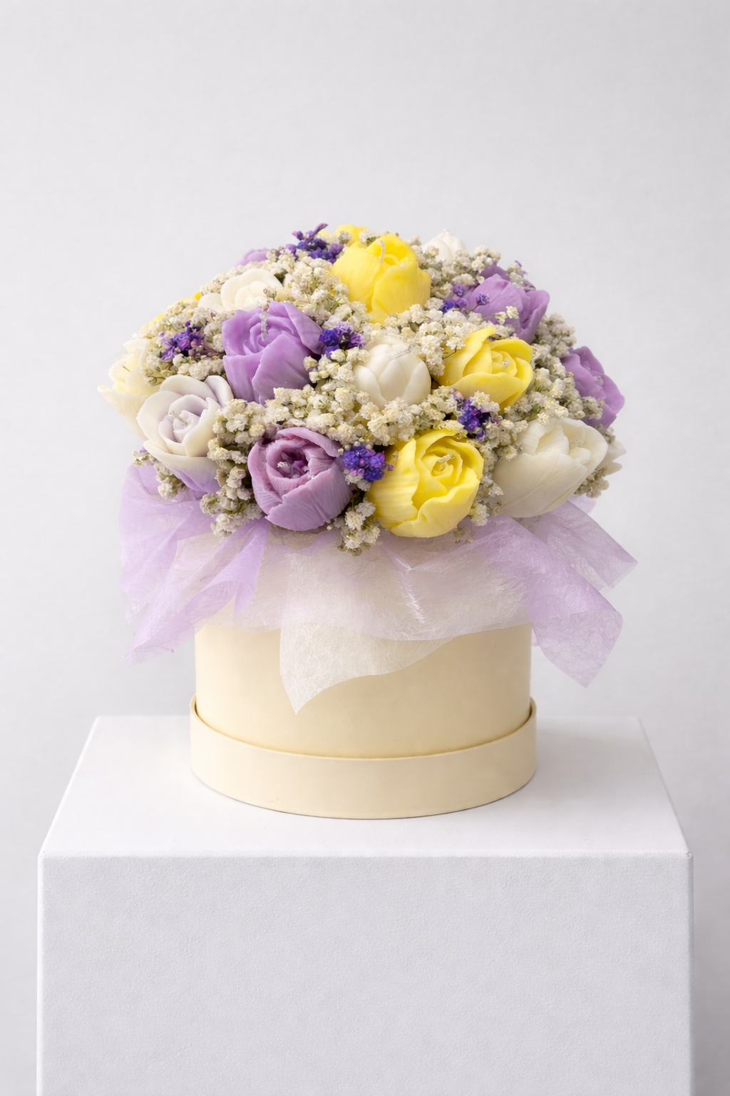 Kerzenblumenstrauß " Spring Tulpe" gelb / weiss / lavendel Flowerbox Floma Candle & More