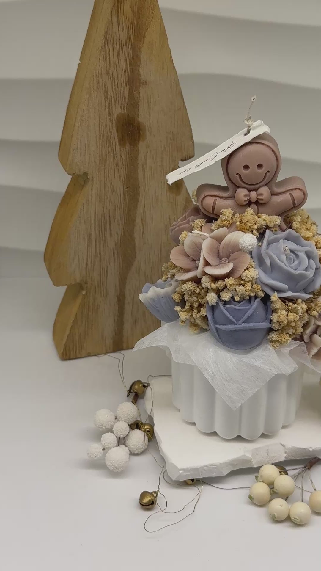 petite Weihnachten/ Kerzenstrauss in handgefertigten Keramikgefäß Flowerbox Floma Candle & More