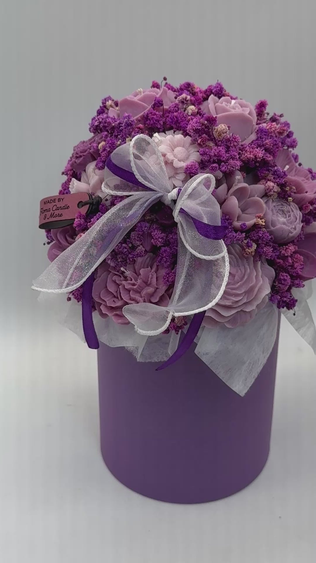 Kerzenblumenstrauß „ Pure Berry „ aus Rapswachs | Handgemachtes Blumengeschenk Flowerbox Floma Candle & More
