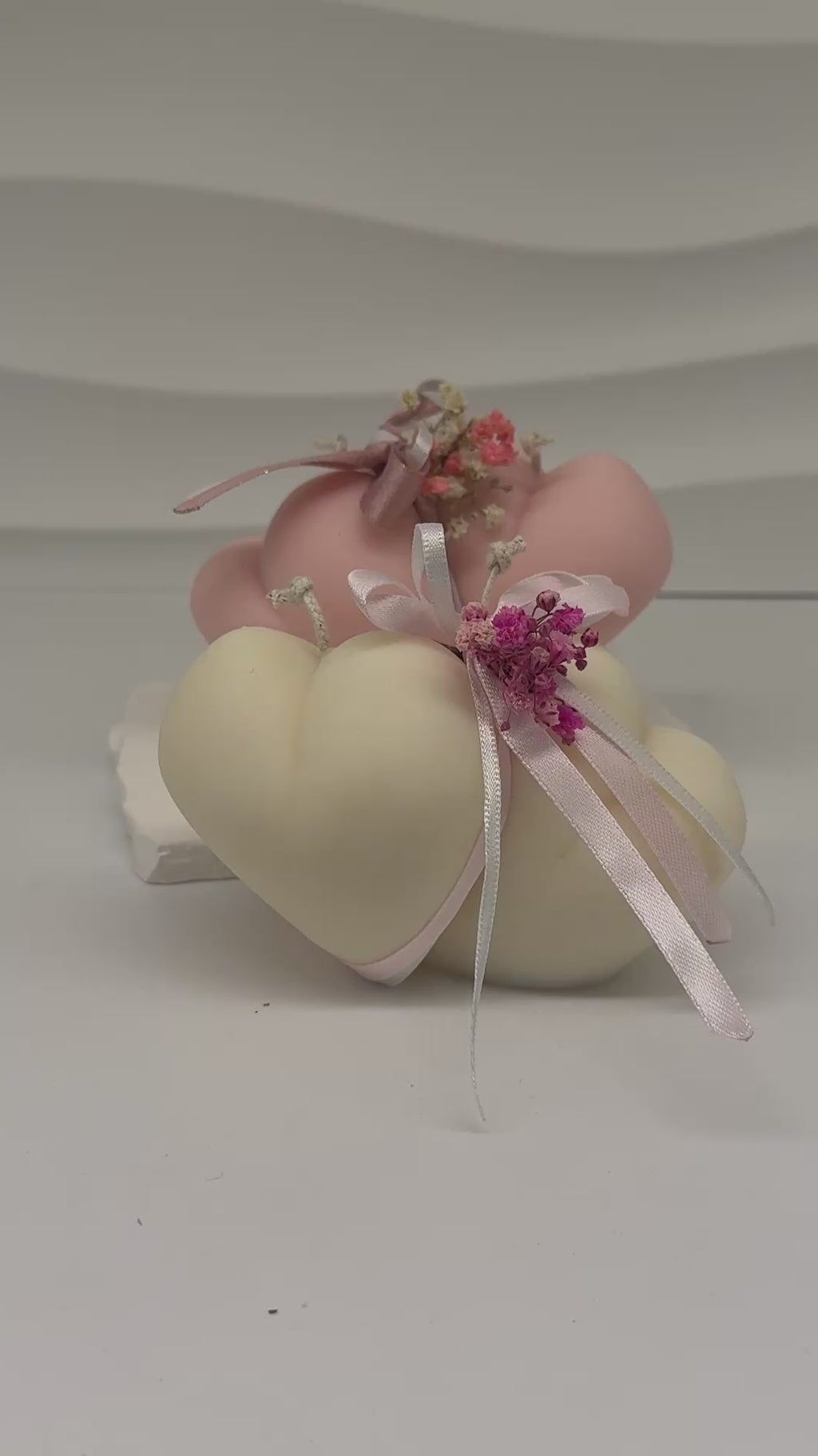 Valentin-Herz /Rapswachskerze Herz Standkerze Floma Candle & More